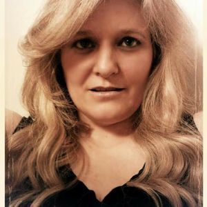 Meet your Posher, Joy